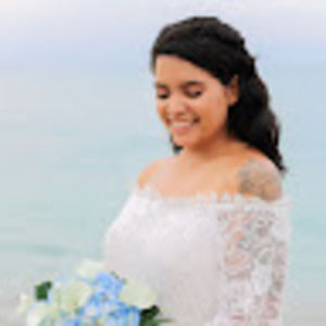 Meet your Posher, Gabriela